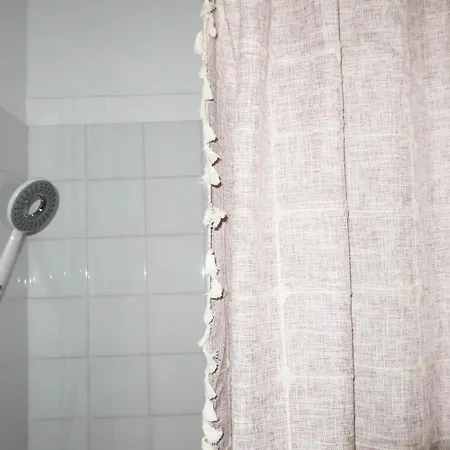 Et Des Tableaux Homestay *